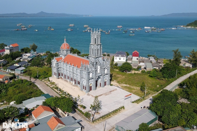 9 địa điểm check in đảo Cô Tô (Quảng Ninh) được mệnh danh là 'thiên đường trên đất mỏ'